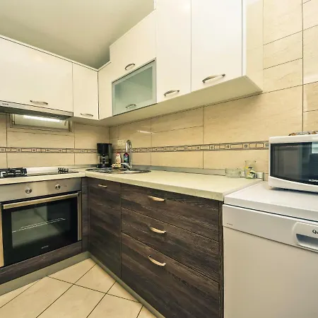 Tanja-2 By Interhome Maslenica