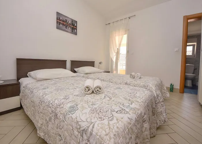 Appartement Tanja-2 By Interhome